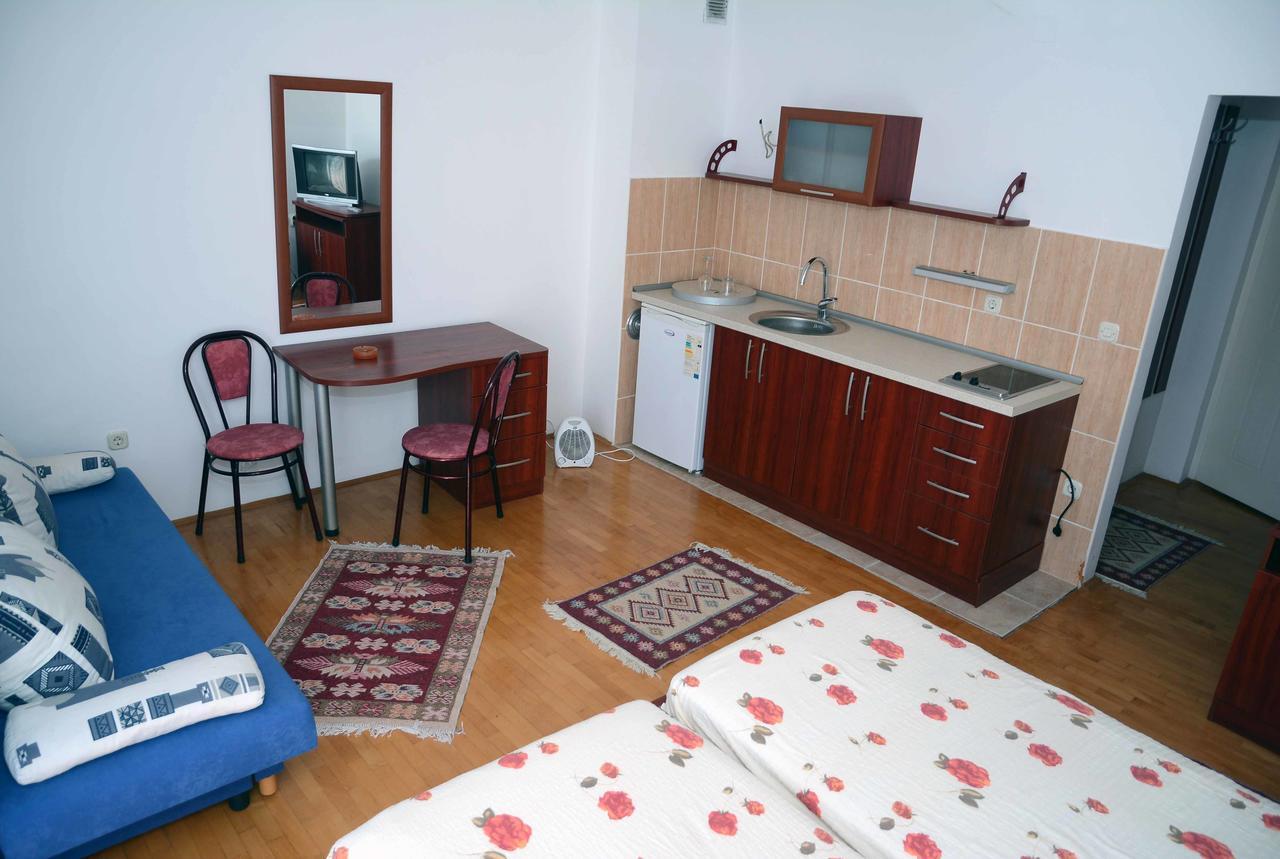 Vila Delfin Ohrid Exterior foto