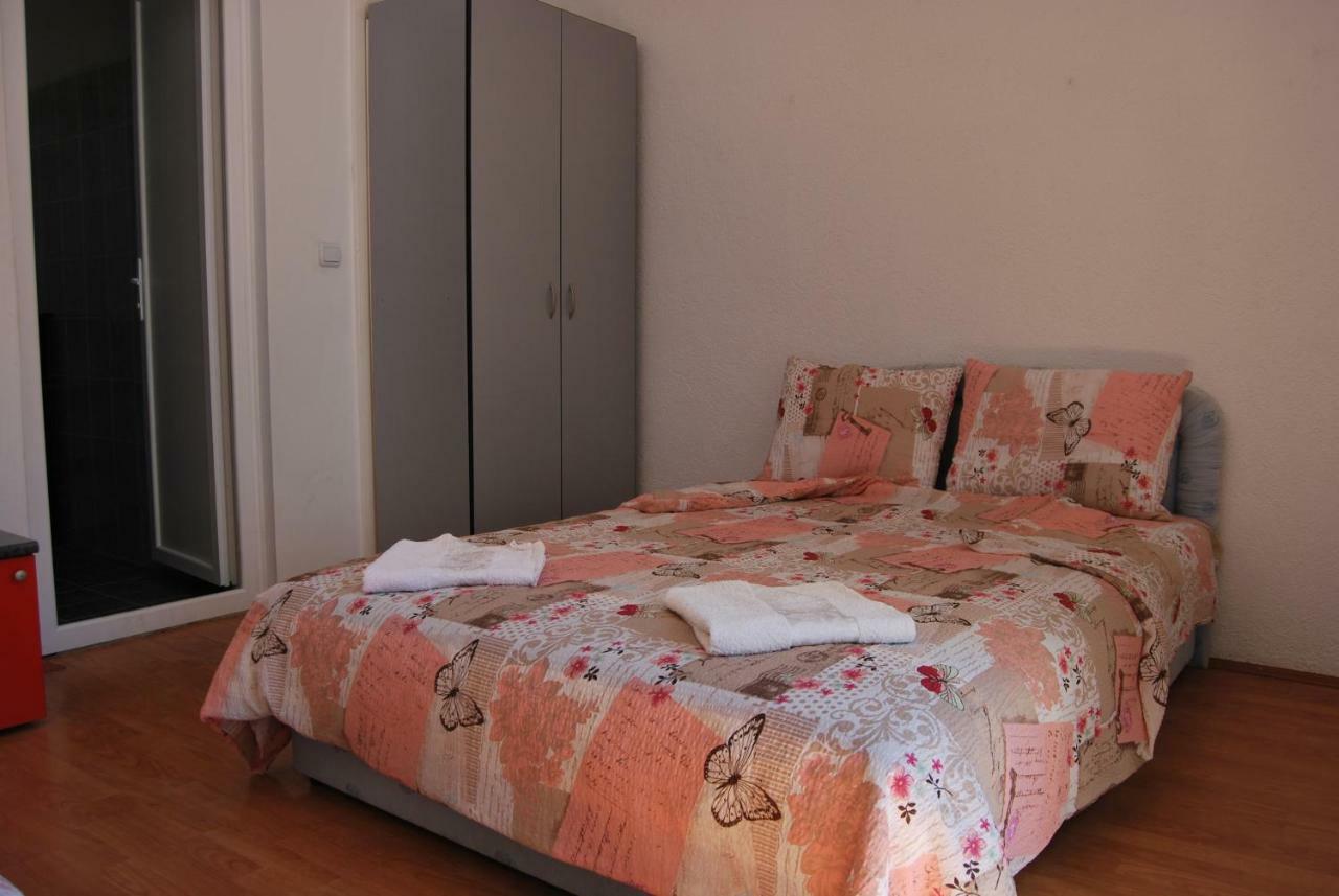 Vila Delfin Ohrid Exterior foto